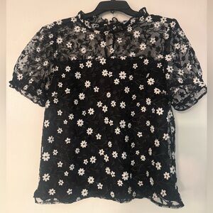 Cece black shirt with flowers